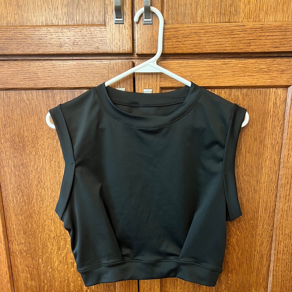 Halara black cropped top